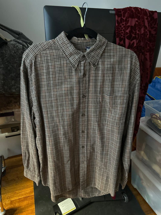 Gap plaid button up
