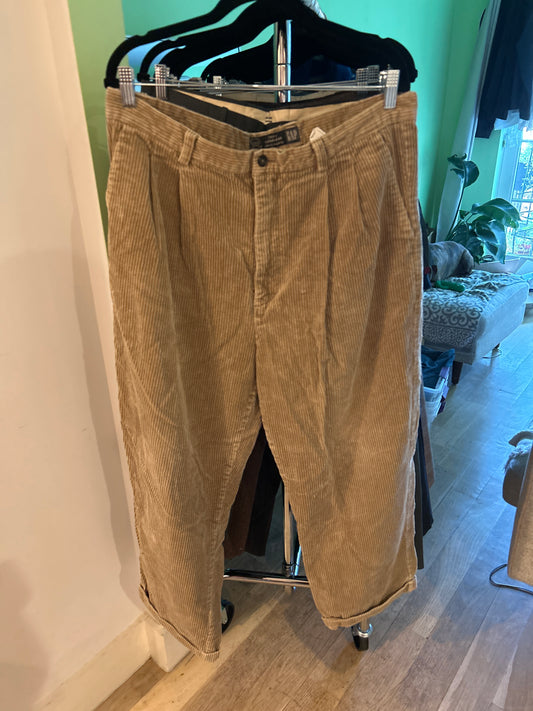 Gap corduroy trousers sz 38