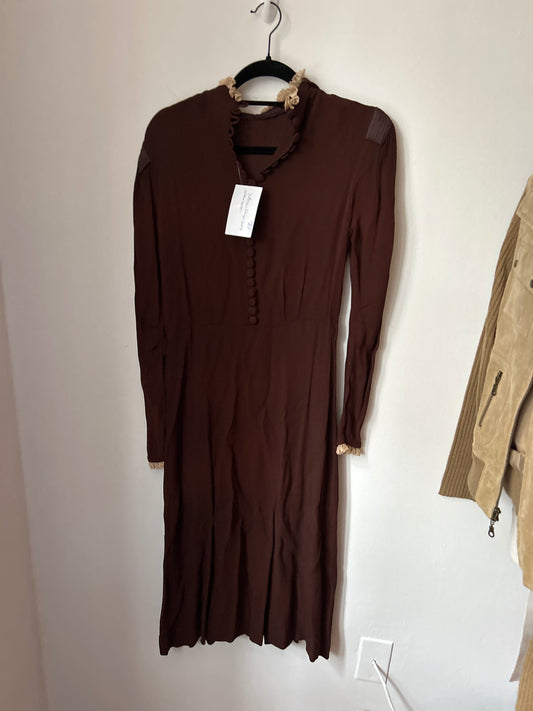 JM brown dress lace collar 112