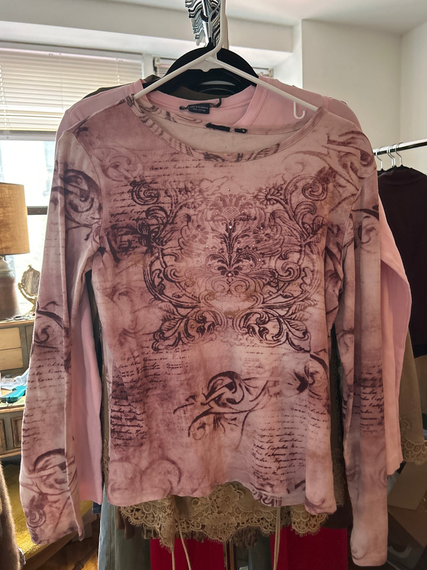 Pink/purple embellished graphic three quarter sleeve