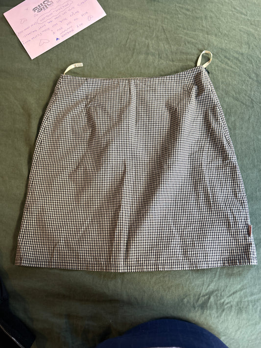 Plaid mini skirt