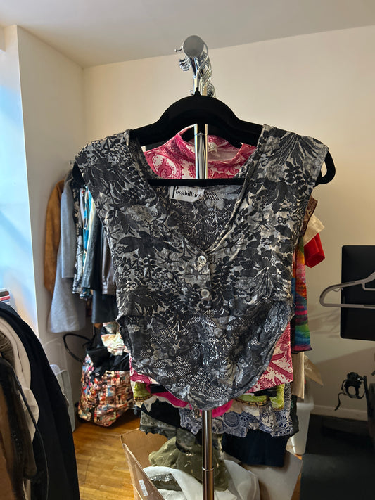 Possibilities gray floral cropped tank