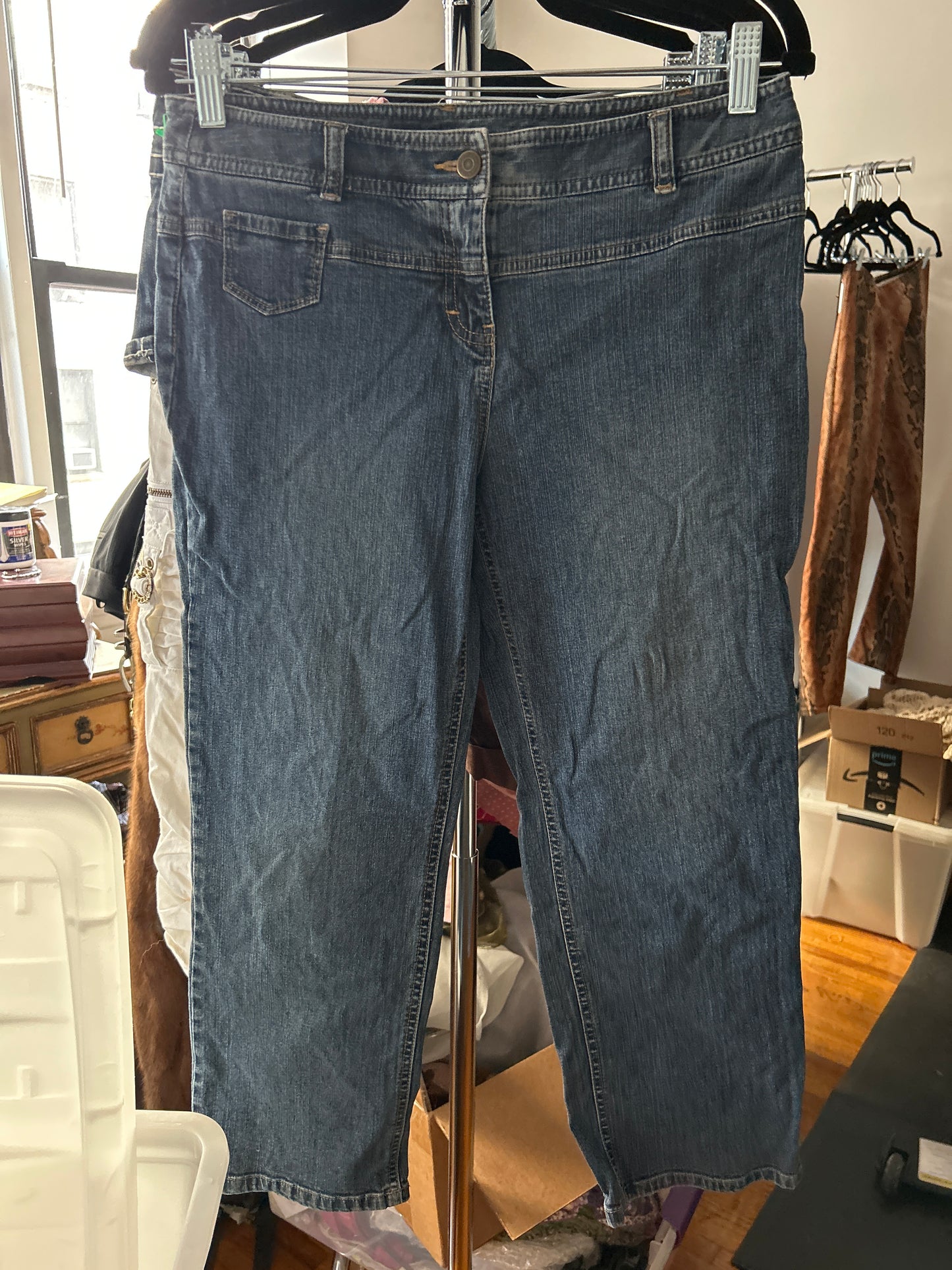 Y2K cropped denim