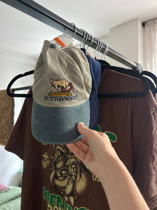 Buttonwood hat