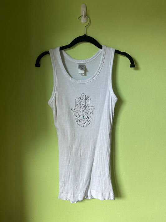 White ribbed tank with rhinestone