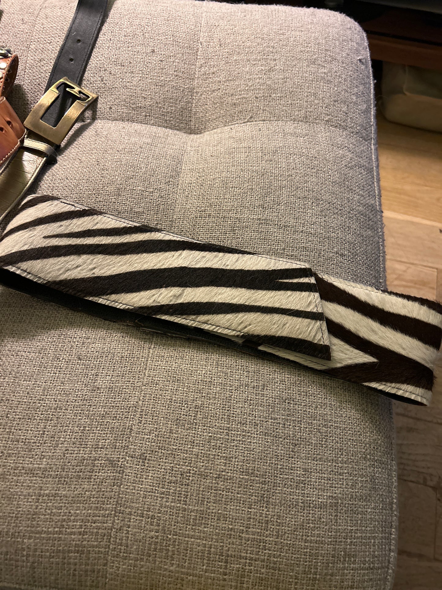 Thick zebra belt