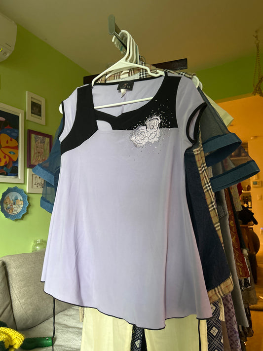 Purple/black top