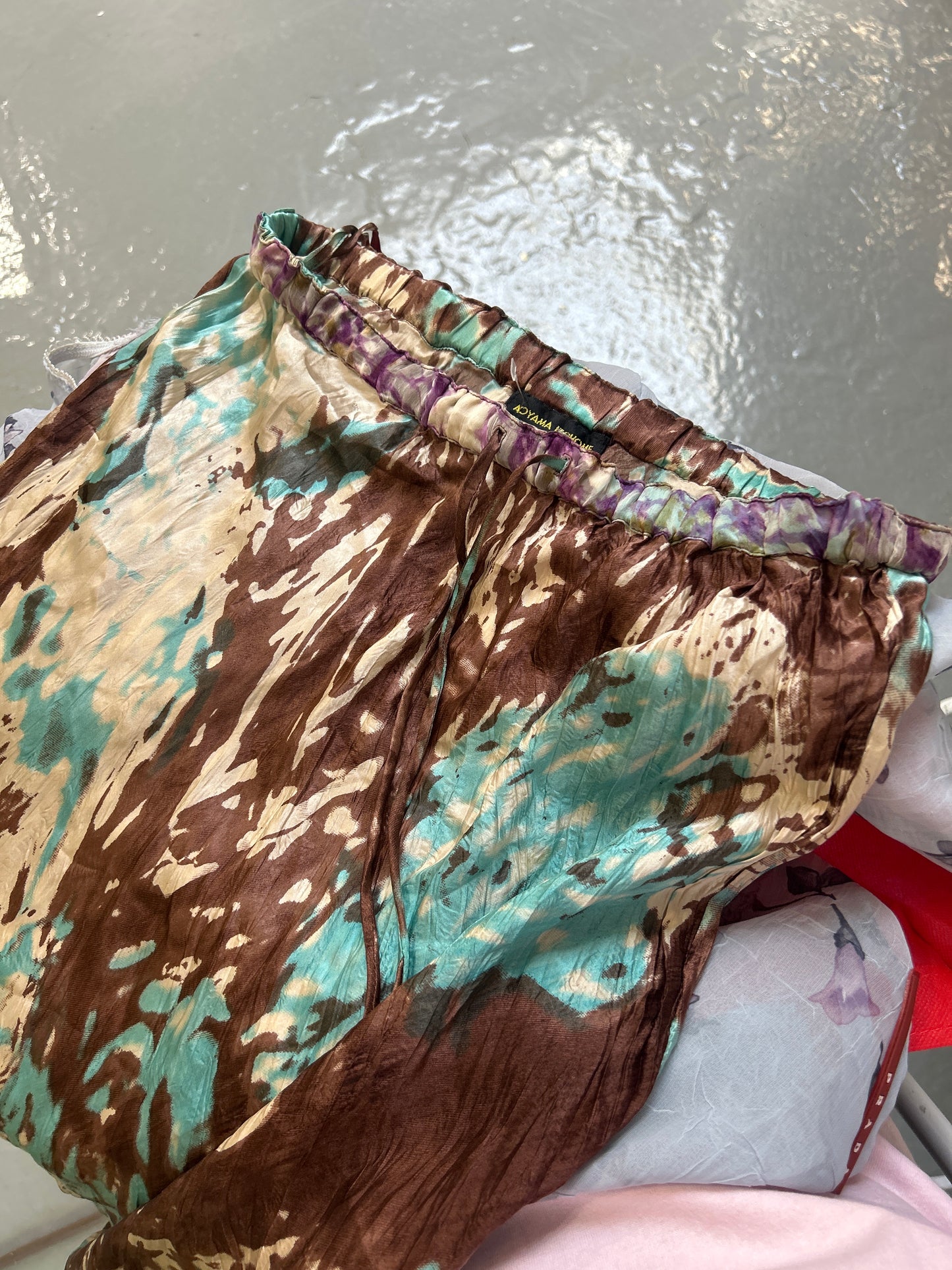 Aoyama Itchome silk skirt