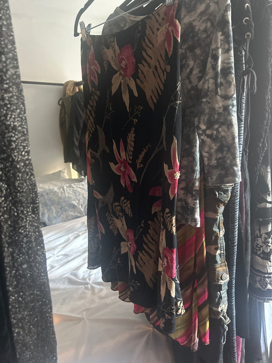 Black tropical skirt