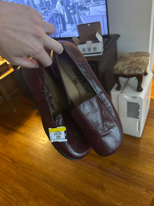 Cuddles dark red loafers