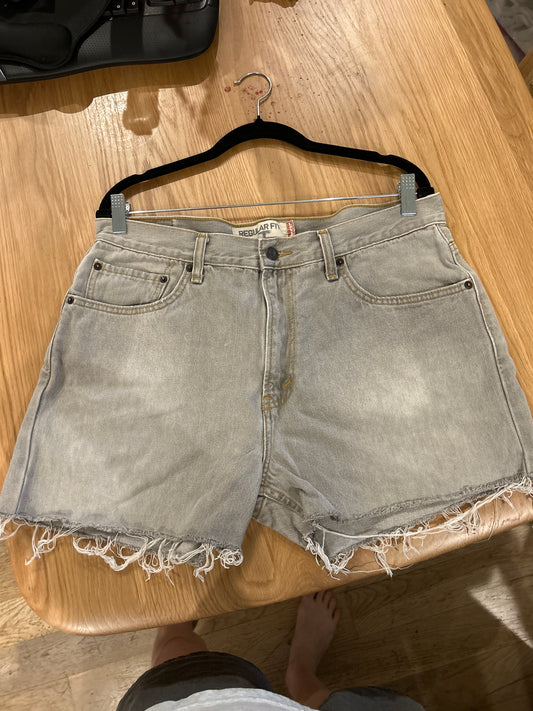 Levi's 505 stone grey denim shorts