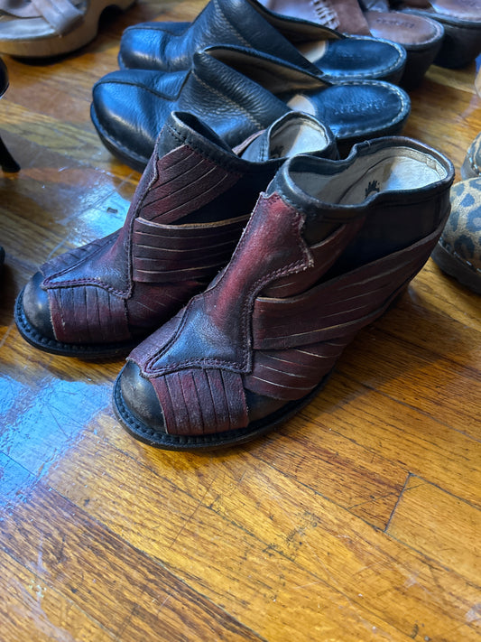 Street rat freebird shoes sz 6/7