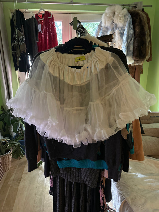 White tulle mini skirt