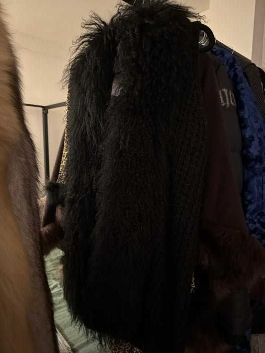 Black Mongolian lamb vest JM 7