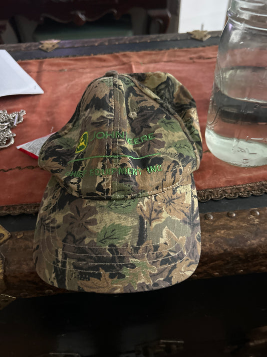 John Deere camo hat