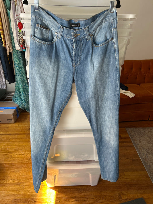 Versace jeans back pocket detail JM 324