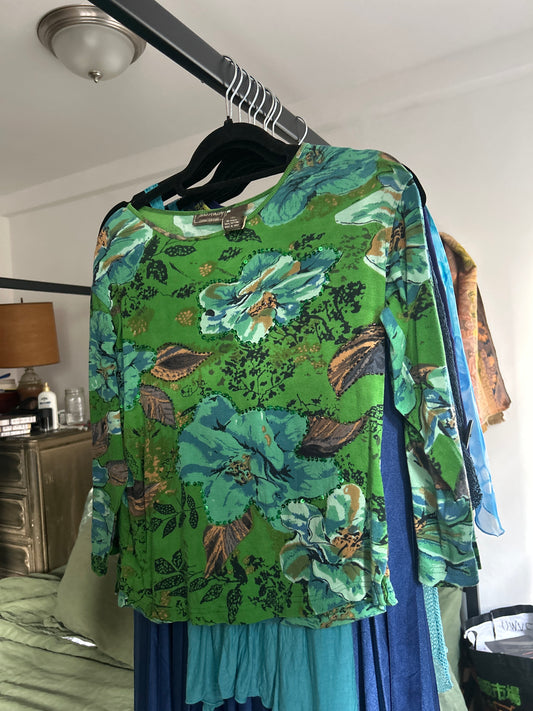 Jane Ashley floral top
