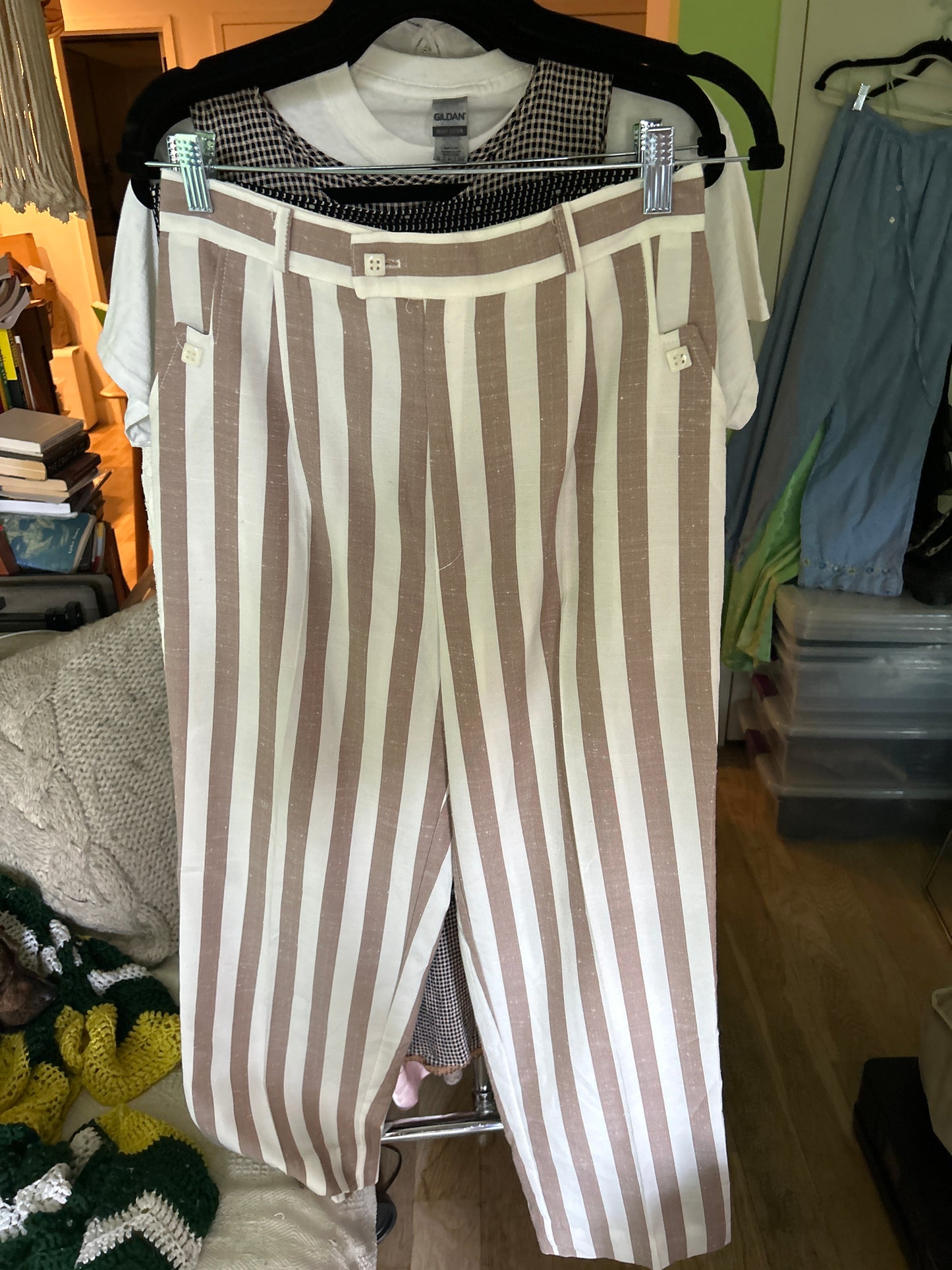 White and tan linen pants