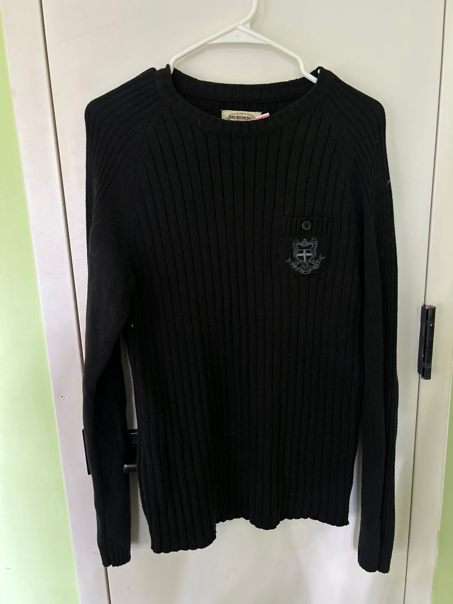 Black American rag sweater