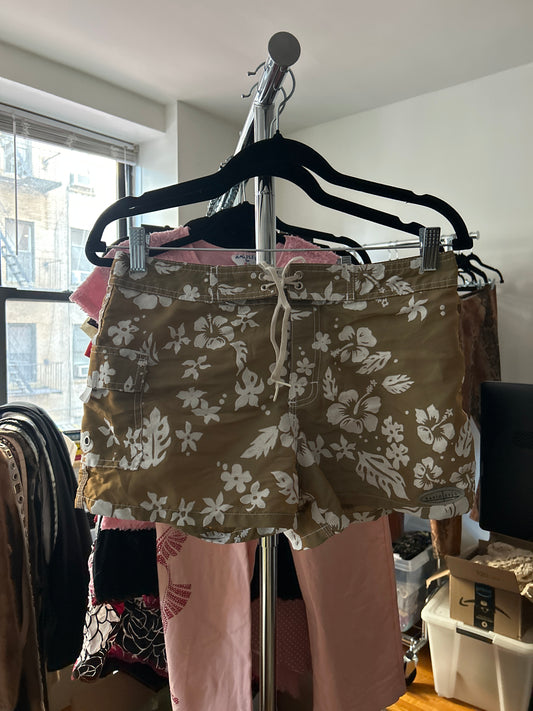 Hawaiian flower print swim trunks