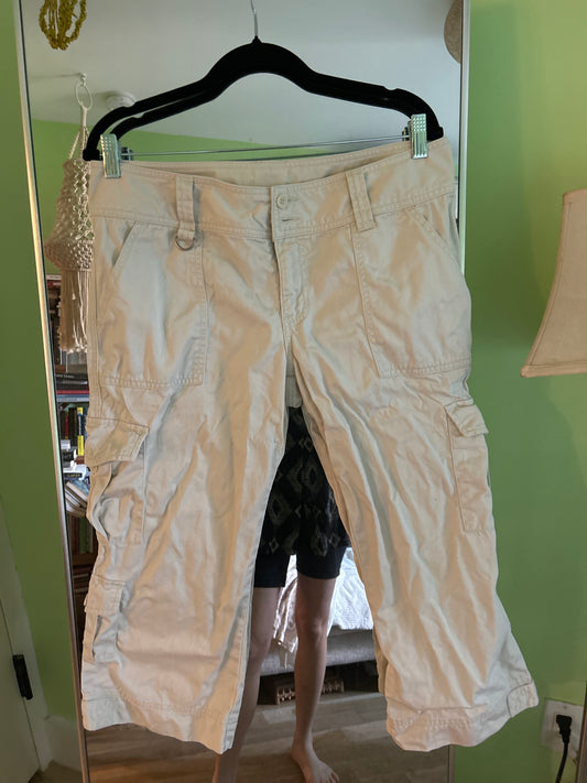 Cropped cargo pants