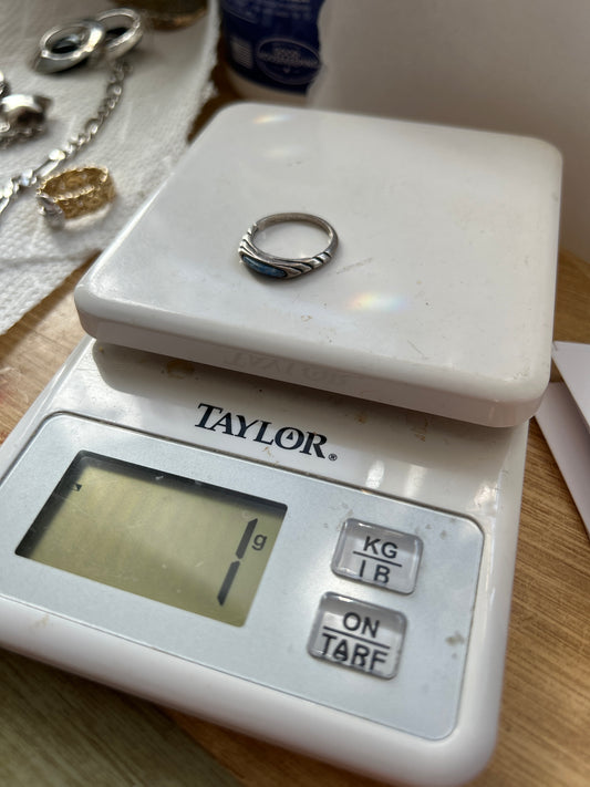 Dainty silver ring bluestone 01502P
