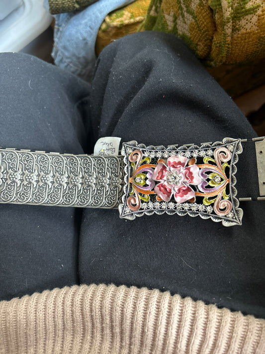 JM silver metal belt floral jeweled closure 154