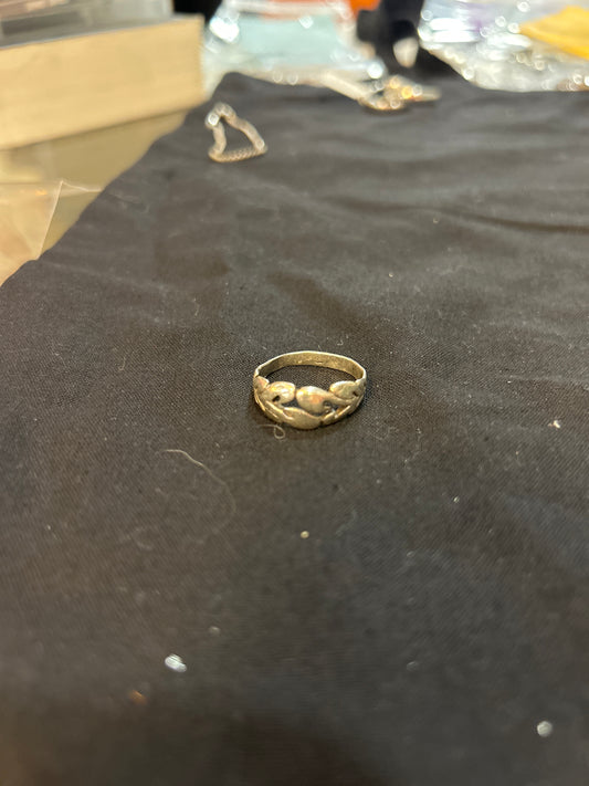 Interlocking heart ring 015053