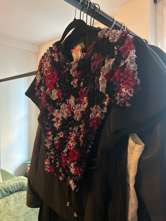 Scrunchie floral top