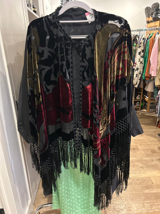 Fringed shawl