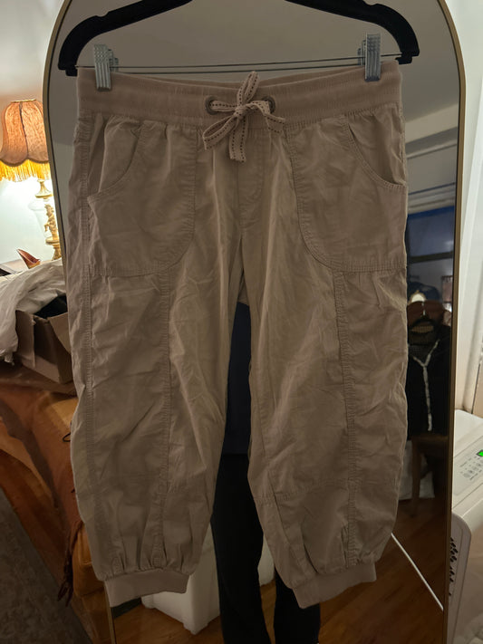 Tan cargo capris
