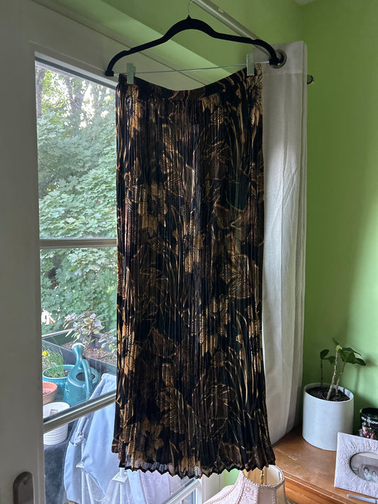 black/brown semi sheer pleated skirt