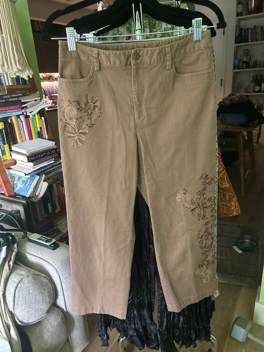 brown embroidered capri pants
