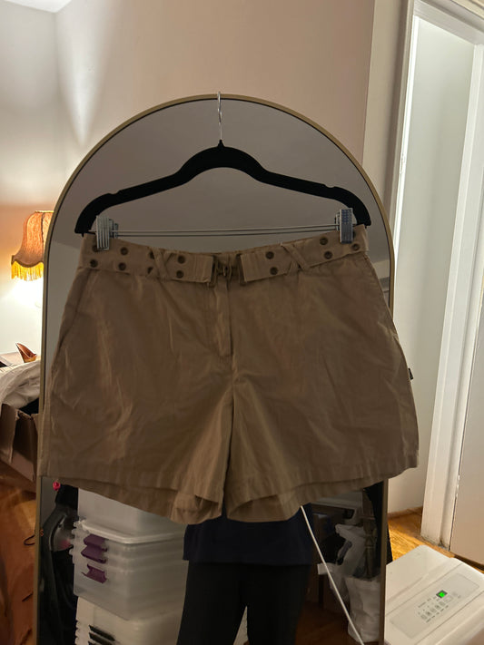 Belted khaki shorts