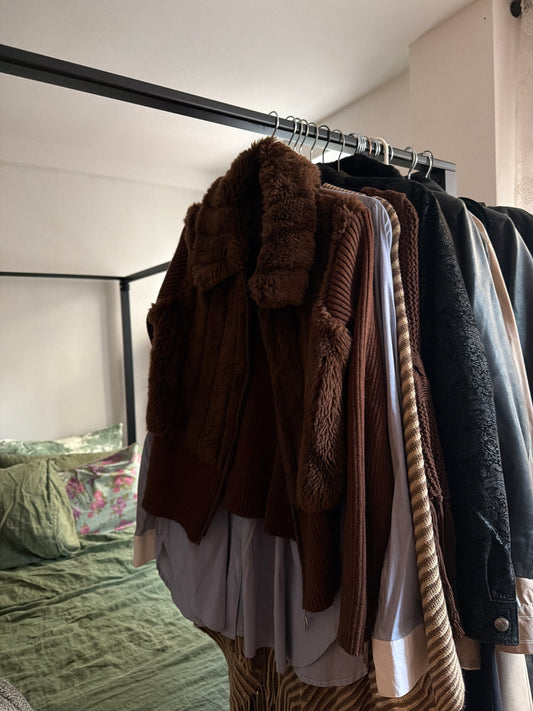 Capri brown zip up