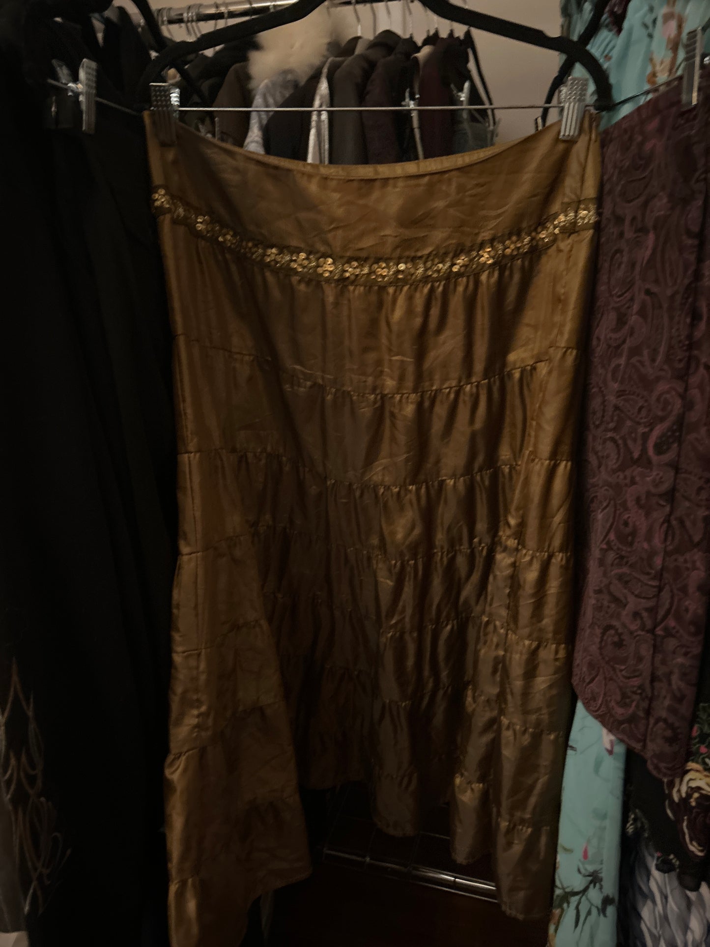 Brown peasant skirt with sequins