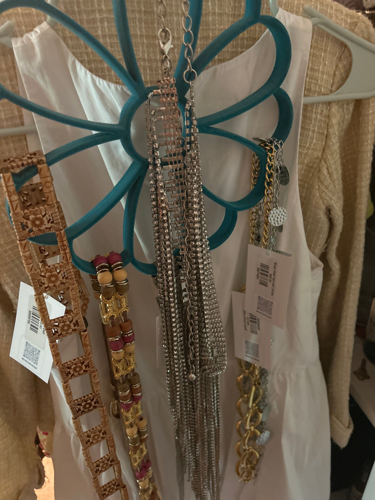 Crystal belt