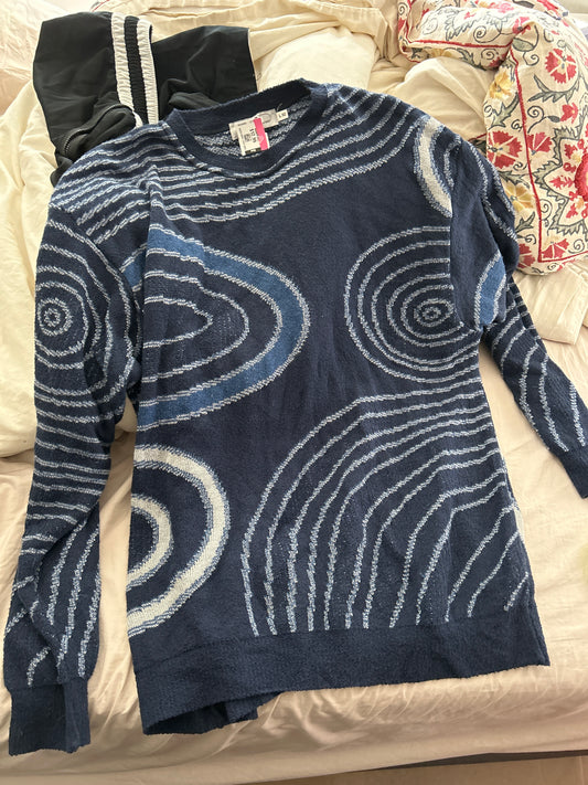Sweater blue circular