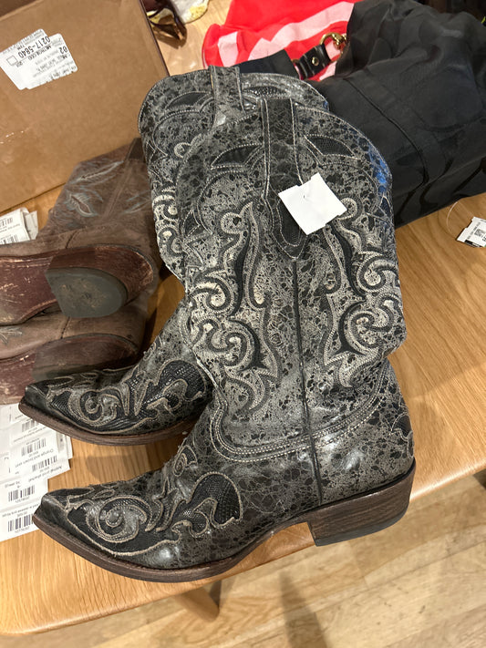 Black and white cowboy boots