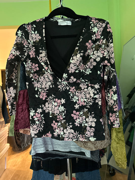 Lace floral pink and black top