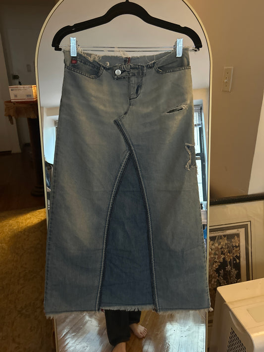 Miss 60 denim maxi skirt with star patch
