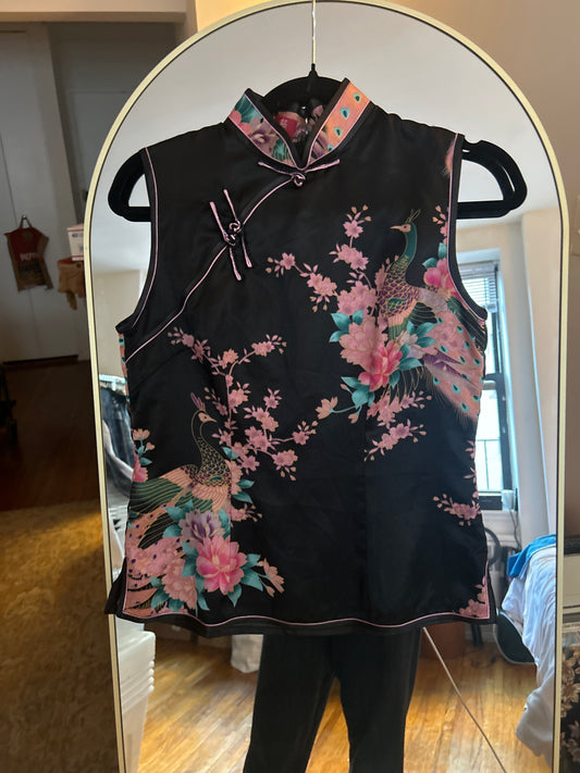 Floral bird top