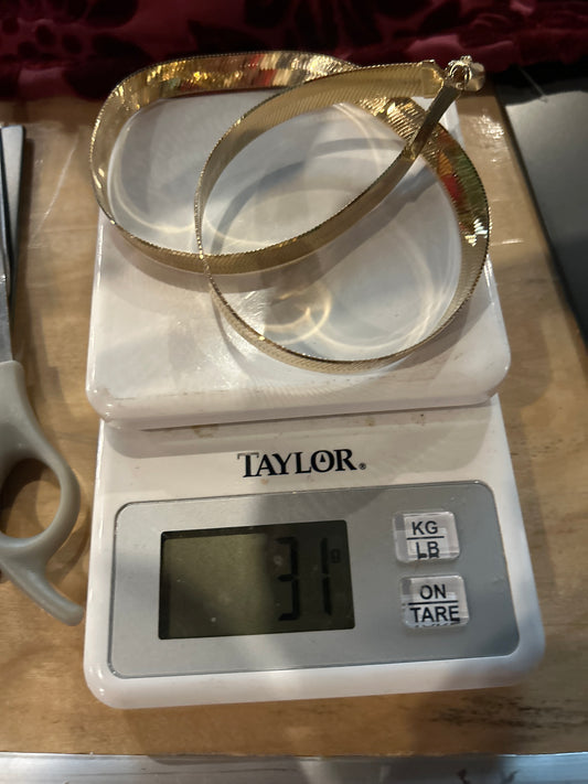 Gold tone flat snake chain 015084