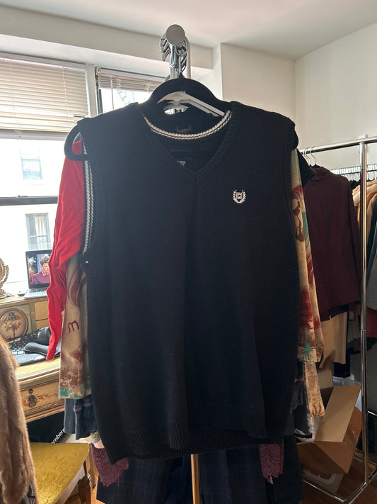 Chaps black sweater vest