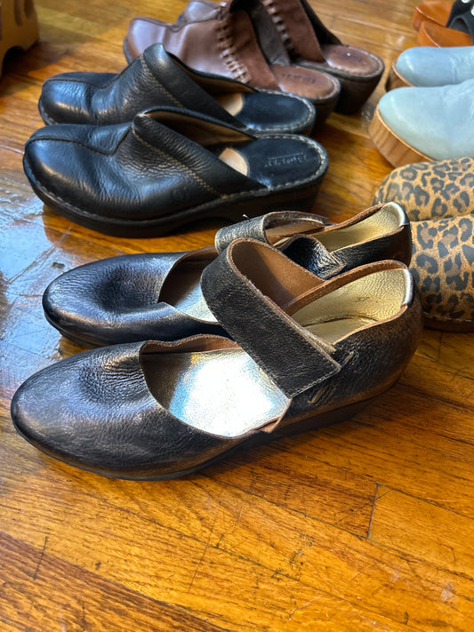 Street rat trippen metallic clog sz 7.5